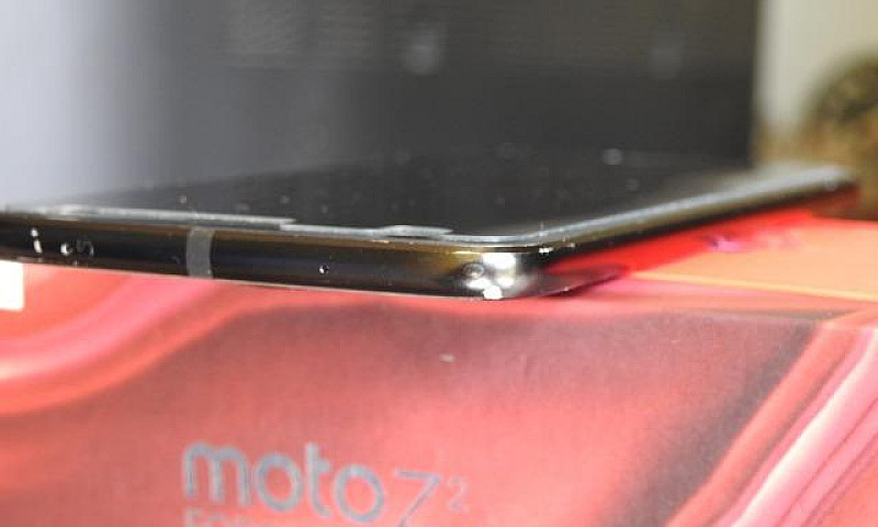 Motorola Moto Z2 For...