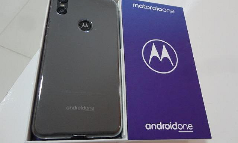 Motorola Moto One 64...