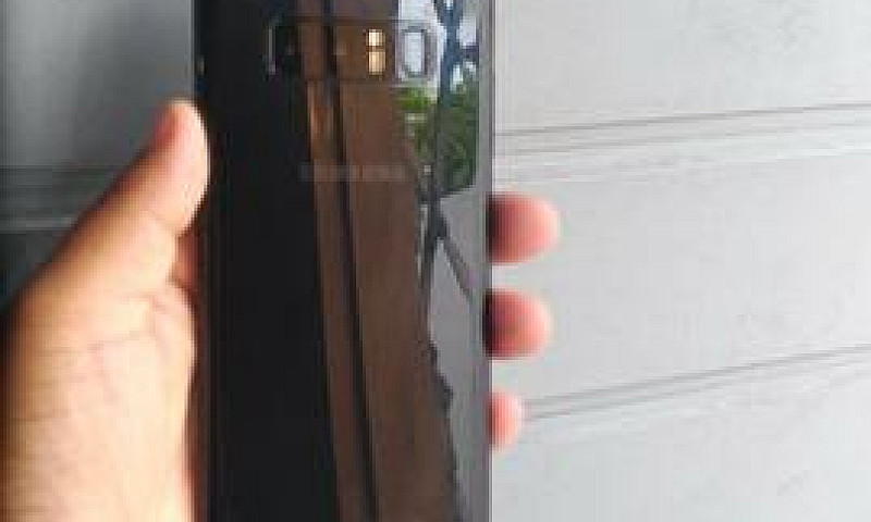 Samsung Note 8...