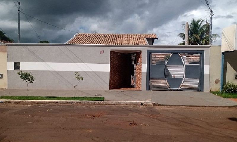 Linda Casa Próxima D...