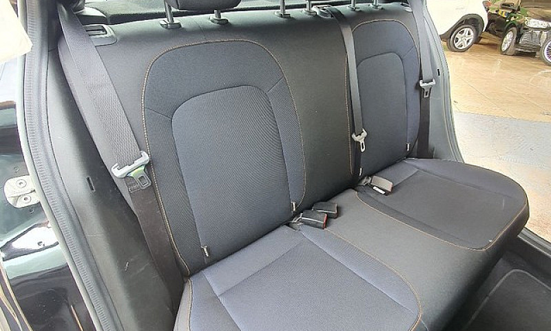 Fiat Argo Trekking 1...