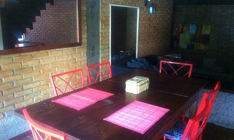 Quarto Mobiliado 150...