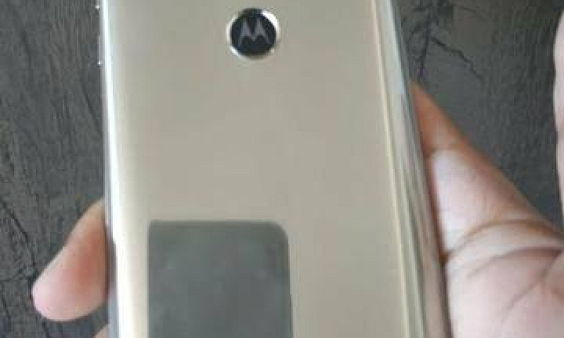 Moto G6 Play...