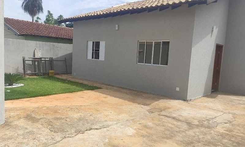 Linda Casa Próxima D...