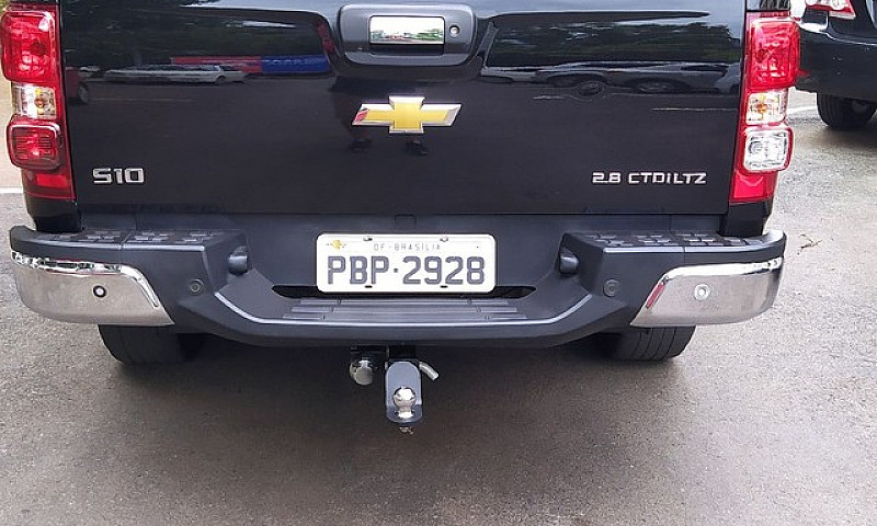 Ótima S10 A Diesel...