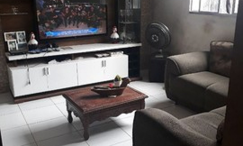 Aluga-Se Casa No Tér...