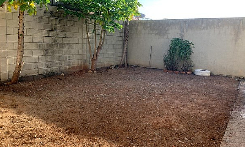 Alugo Casa 72M²-2 Do...