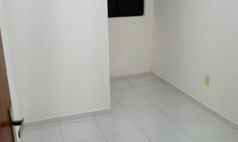 Apartamento Térreo C...