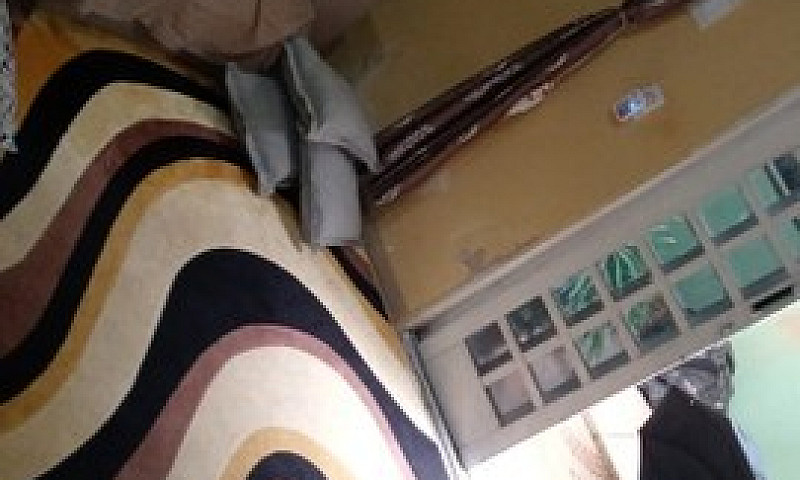 Vendo Ágio De Casa E...