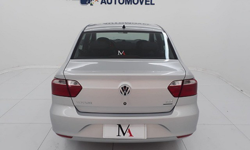 Volkswagen Voyage 20...