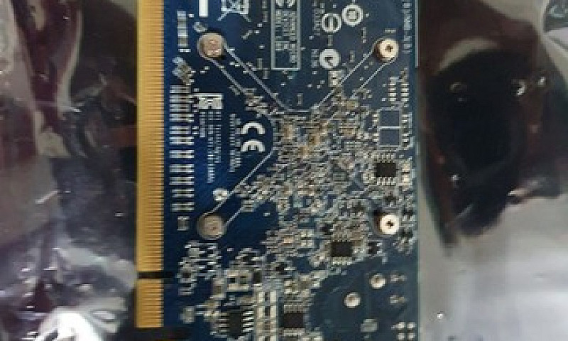 Placa Hd 8490 1Gb...