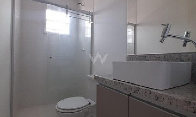 Casa Em Condomínio C...