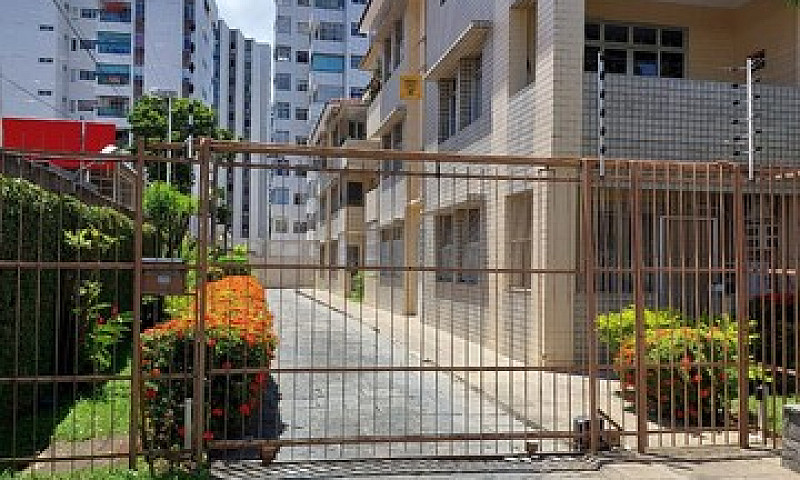 Apartamento Com 03 Q...