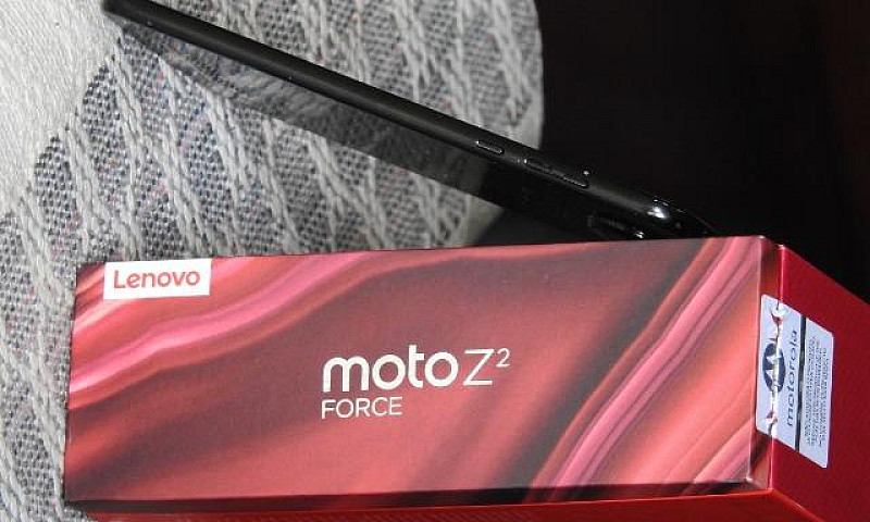 Motorola Moto Z2 For...