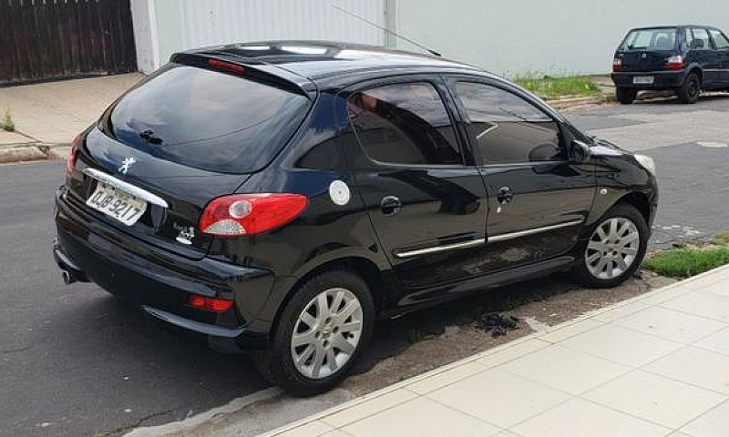 Peugeot 207...