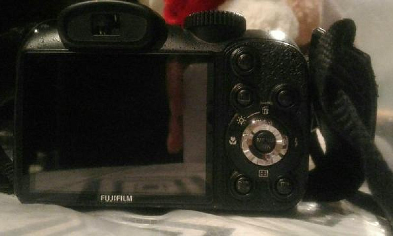 Câmera Fujifilm...