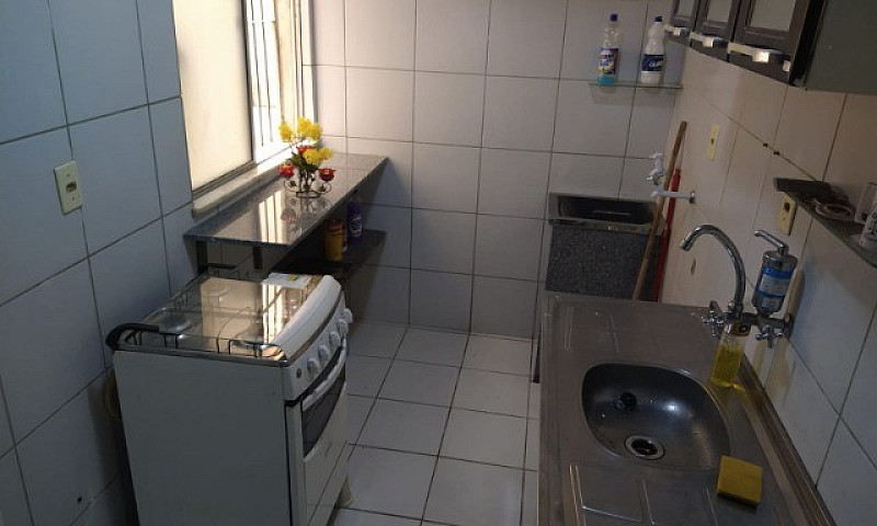 Aluga -Se Apartament...