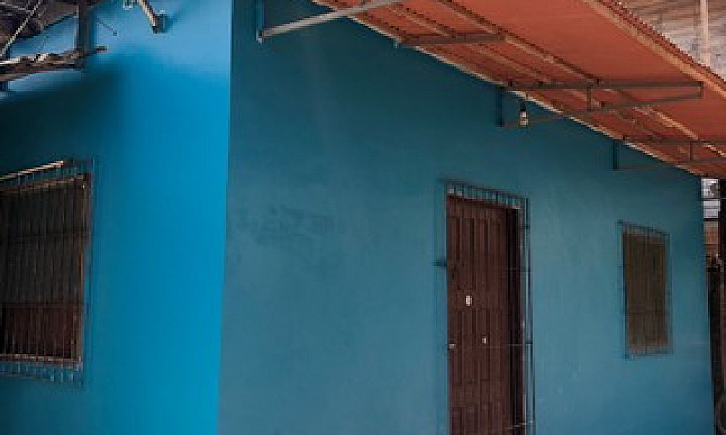 Casa Para Locação ...