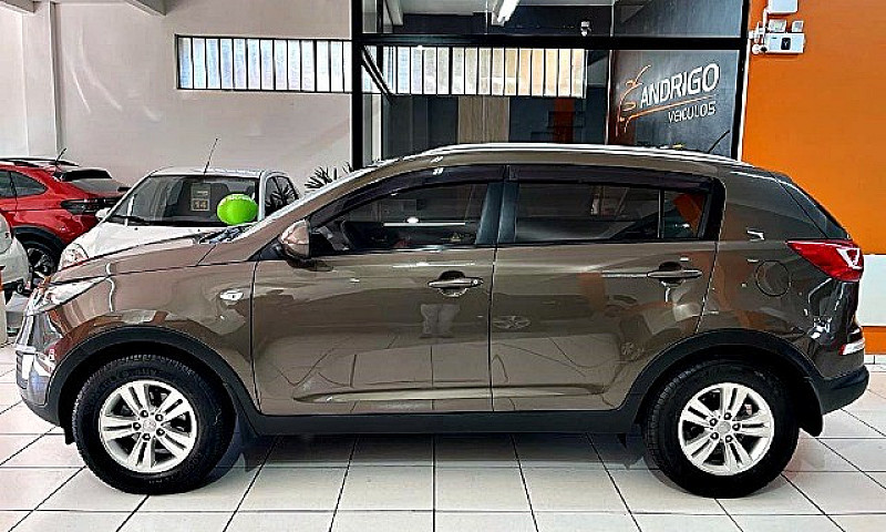 Kia Motors- Sportage...