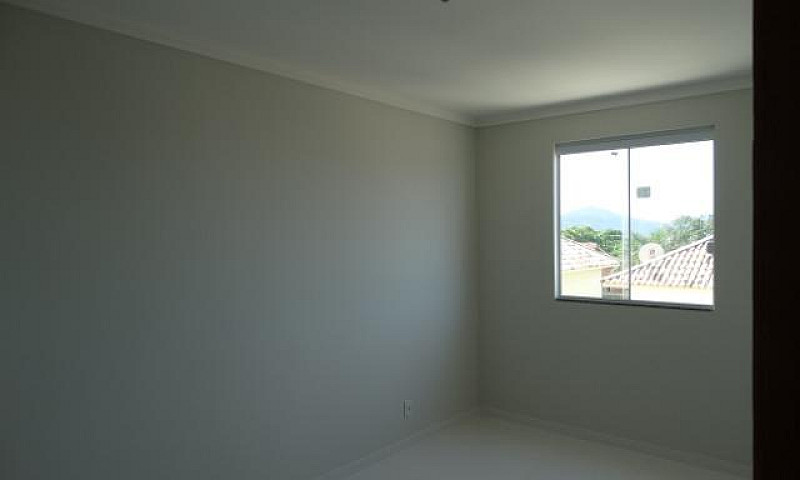 Apartamento Novo Pro...