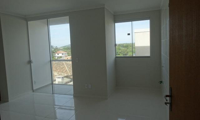 Apartamento Novo Pro...