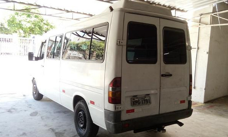 Vendo Ou Troco Van S...