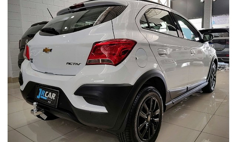 Chevrolet Onix 1.4 M...
