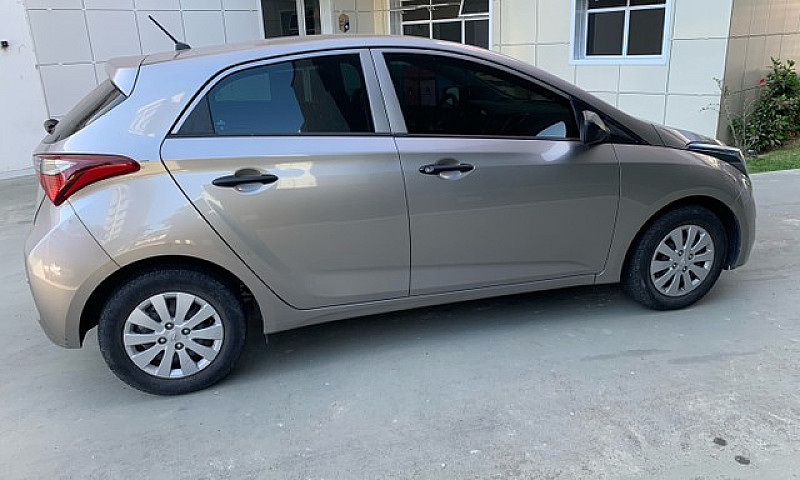 Hb20 2019 23.000Km...
