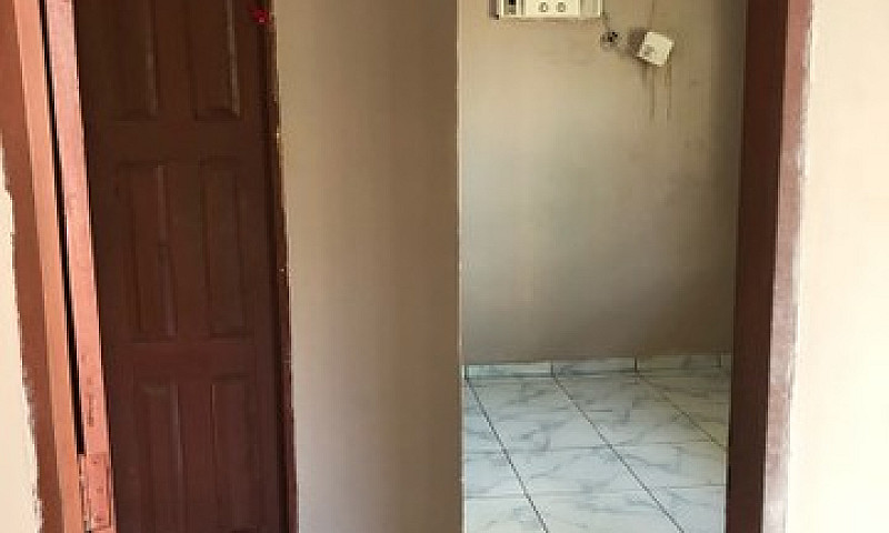 Casa Para Locação ...