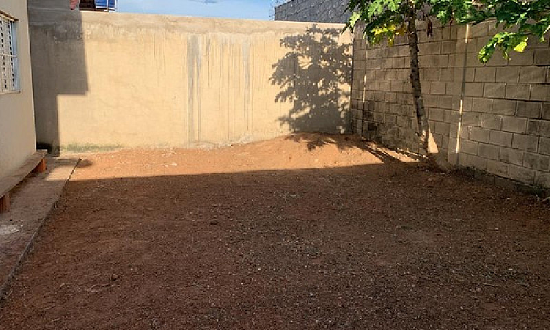 Alugo Casa 72M²-2 Do...
