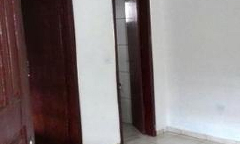 Alugo Casa 2 Quartos...