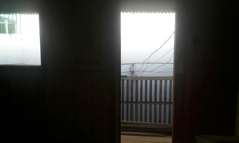 Alugo Casa,Em Vila...