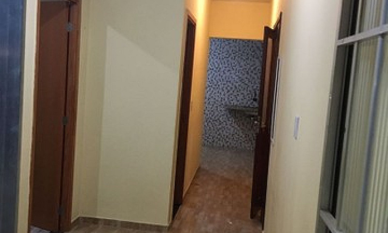 Alugo Uma Casa Na Sa...