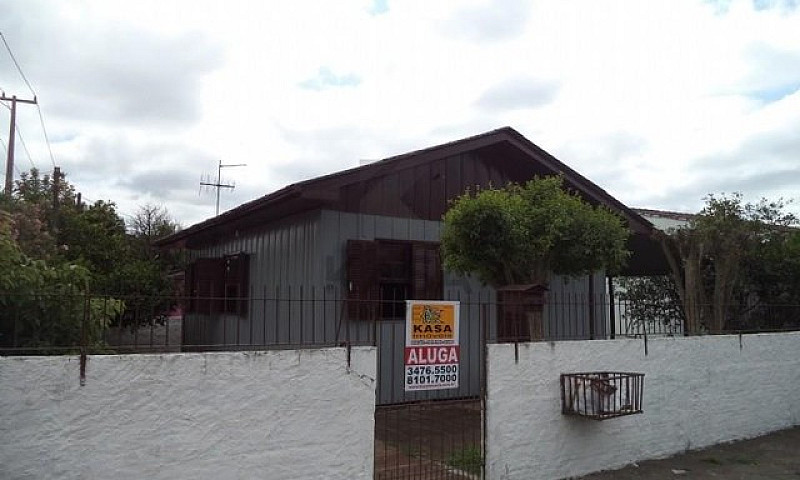 Canoas - Casa Padrão...