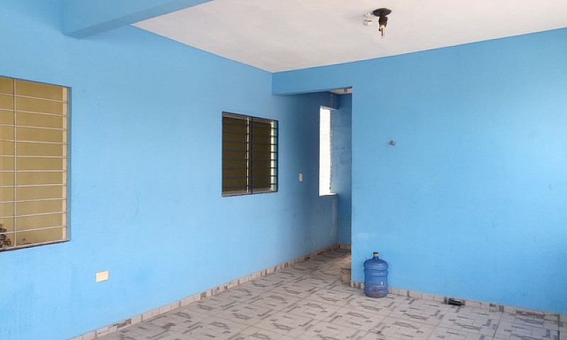 Aluga-Se Casa Em Nov...