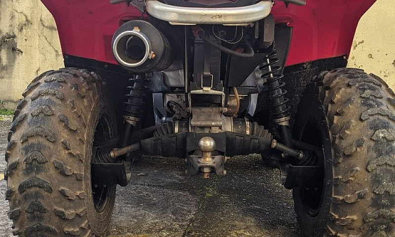 Quadriciclo Can-Am 4...