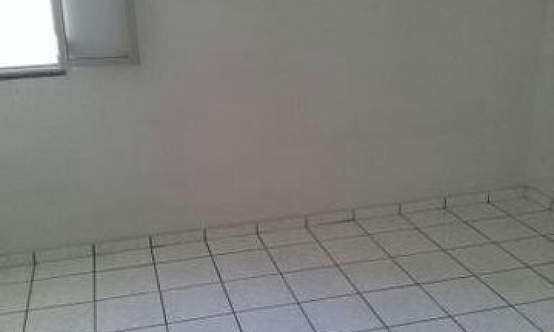 Aluga-Se Um Apartame...