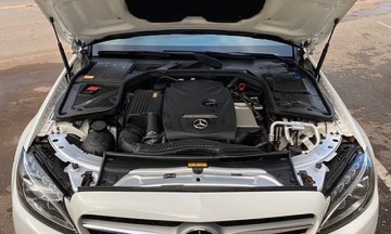 Mercedes 2015...