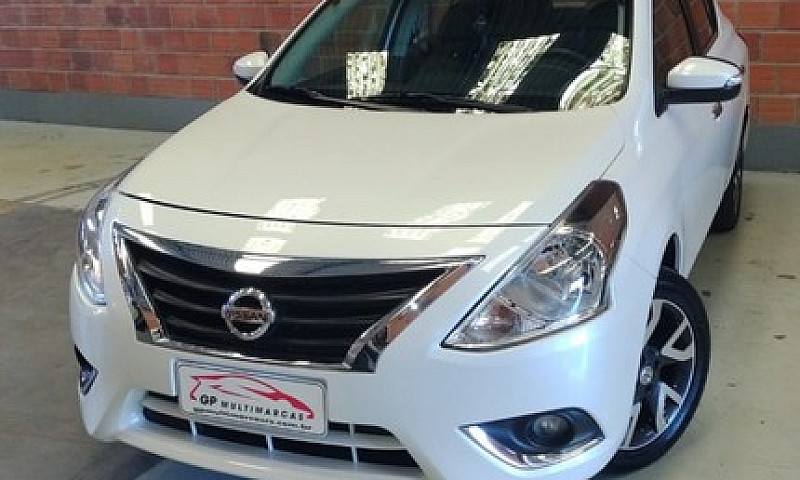 Nissan  Versa Sl 1.6...