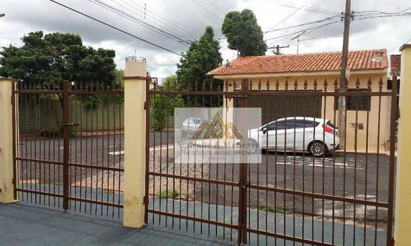 Casa Com 2 Dormitóri...