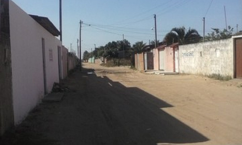 Casa Em Parnamim Ven...