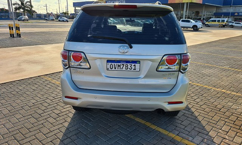Hilux Sw4 Flex Autom...