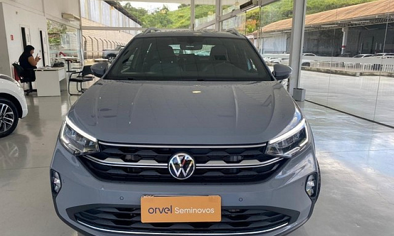 Volkswagen Nivus Hig...