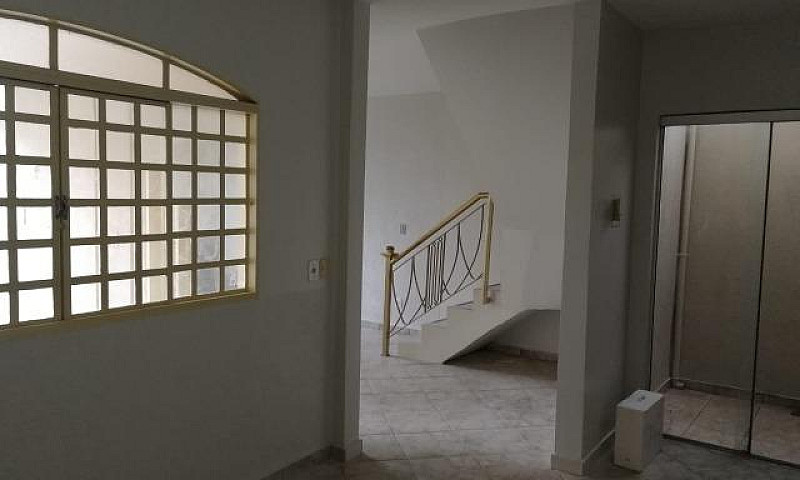 Casa De 2 Pavimentos...