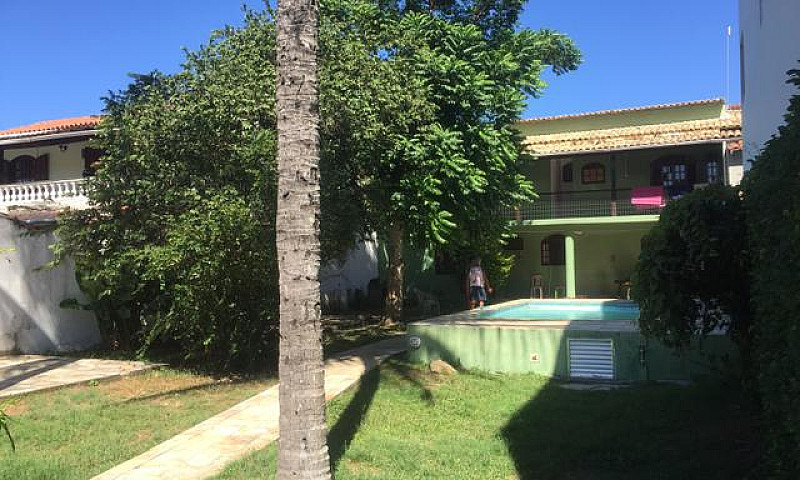 Alugo Casa Com 3 Suí...