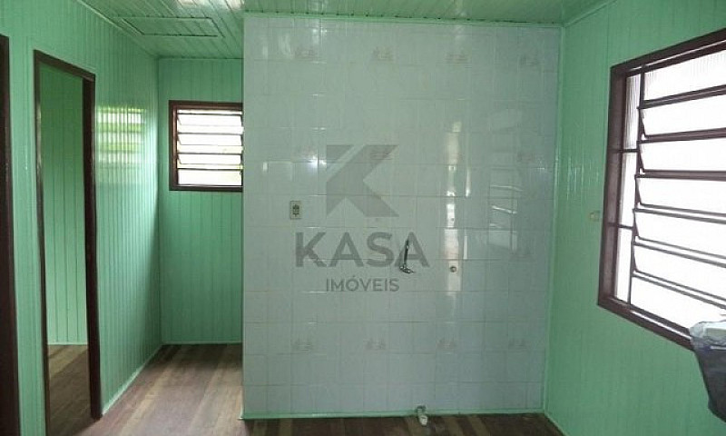Canoas - Casa Padrão...