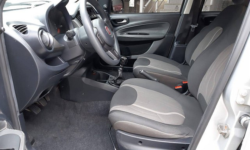 Fiat Uno 2018/2018 1...