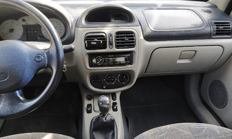 Renault Clio Sedan E...