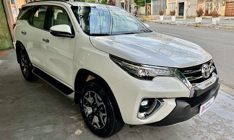 Hilux Sw4 Diamond 20...