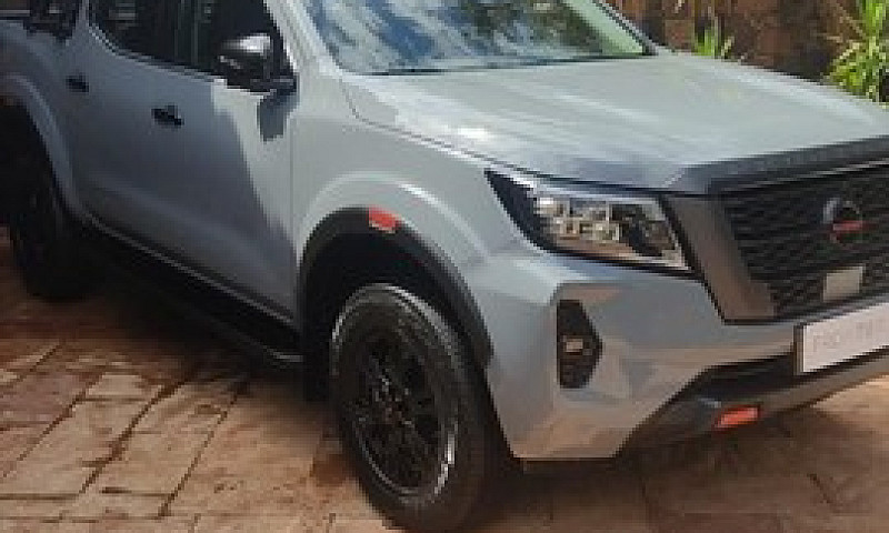 Nissan Frontier 2.3 ...